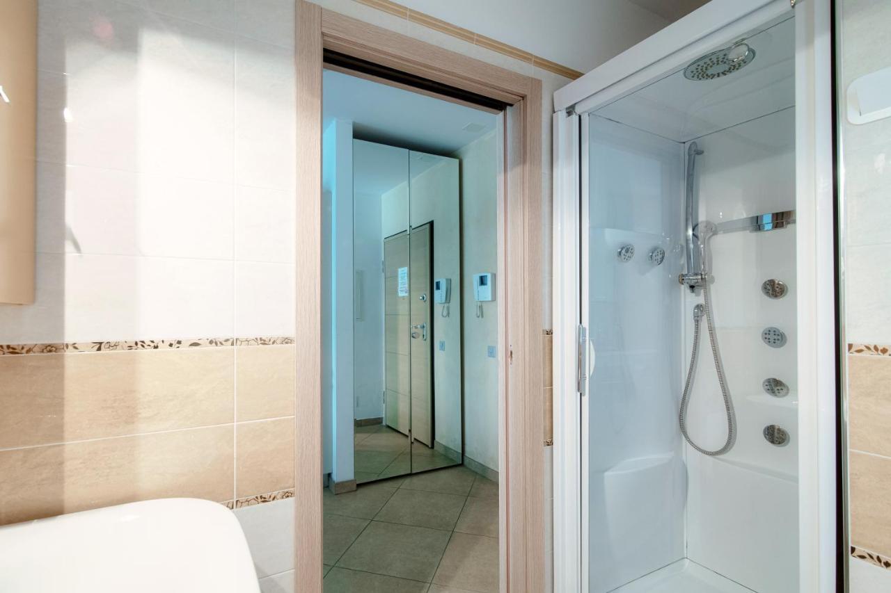 Prestige 7 By Quokka 360 - Quiet Studio With Balcony Lugano Bagian luar foto